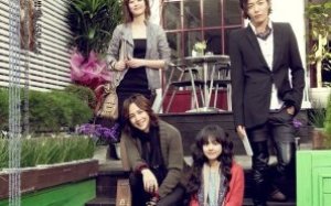 Marry Me, Mary 2010 Kore